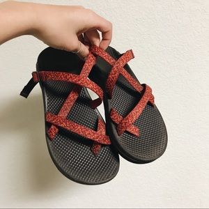 No-back Chacos!!
